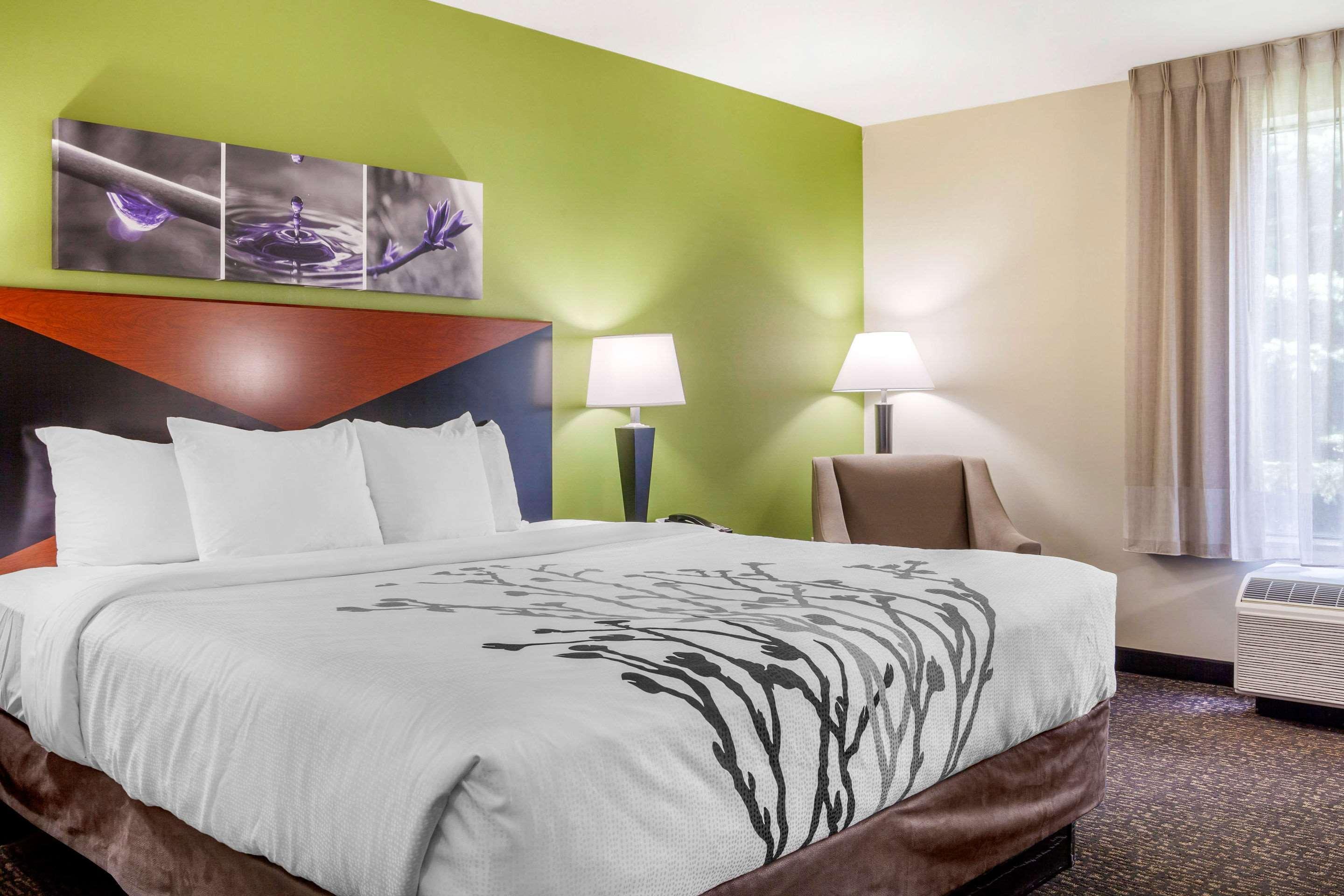 Hotel Sleep & Airport Milwaukee