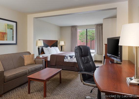 Sleep & Airport 2* Milwaukee